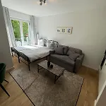 Berlin Ku\'Damm 1